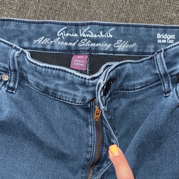 Gloria Vanderbilt All-Around Slimming Effect Bridget Slim Leg Jeans size 18S - Picture 3 of 4
